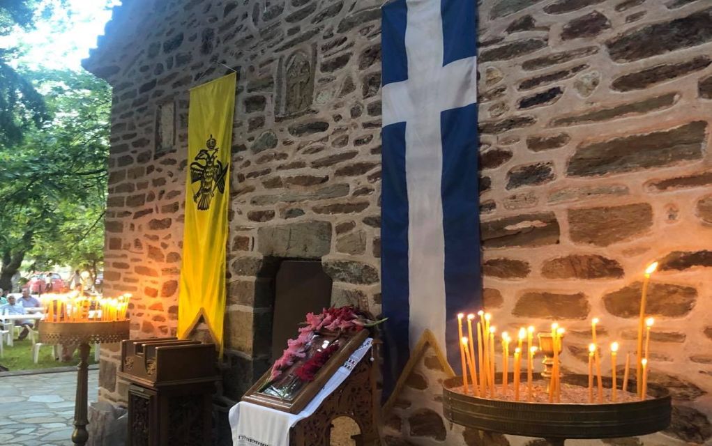 Χαλκιδική: Περιφορά εικόνας των Αγ. Πέτρου και Παύλου στην Ορμύλια