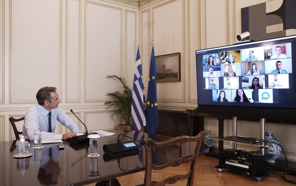 Μητσοτάκης: Η χώρα παράδειγμα για την αντιμετώπιση Covid-19