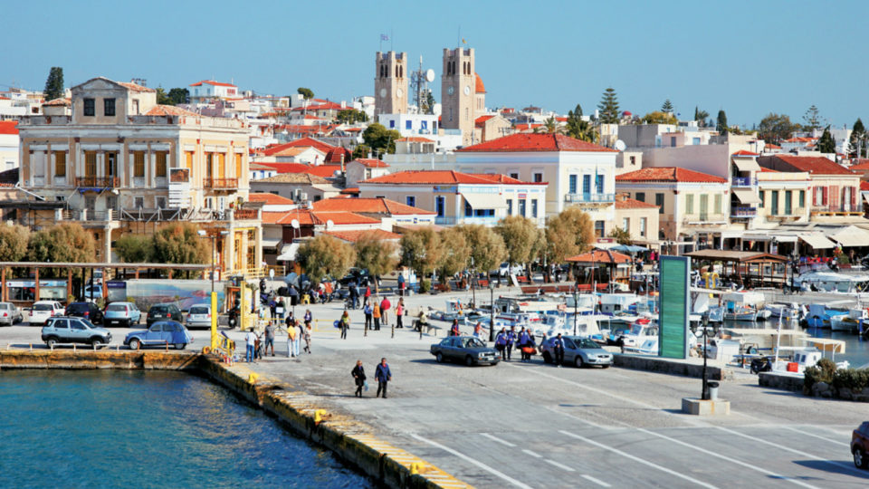 Άνδρας ταξίδεψε στην Αίγινα και βγήκε θετικός στον κορονοϊο