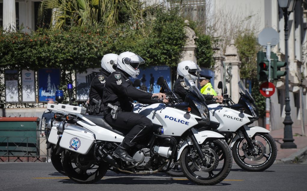 ΕΔΕ για βίντεο με αστυνομικούς, που ζήτησαν… επίδειξη από τραβεστί
