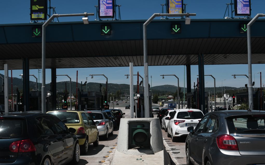 Θεσσαλονίκη: Τροχαίο στον Περιφερειακό- Μποτιλιάρισμα στο δρόμο