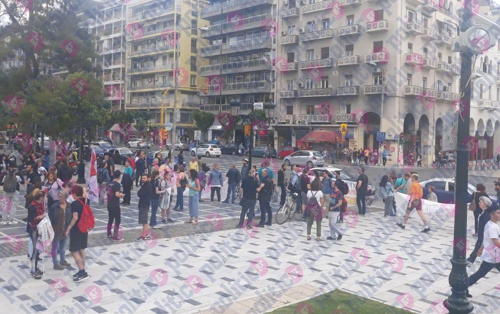 Θεσσαλονίκη: Διαμαρτυρία εκπαιδευτικών (pics)