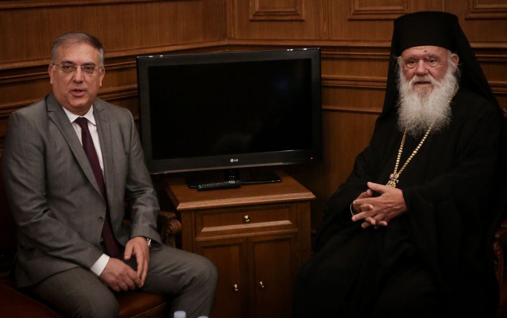 Τον Αρχιεπίσκοπο Ιερώνυμο επισκέφθηκε ο Υπουργός Εσωτερικών, Τάκης Θεοδωρικάκος