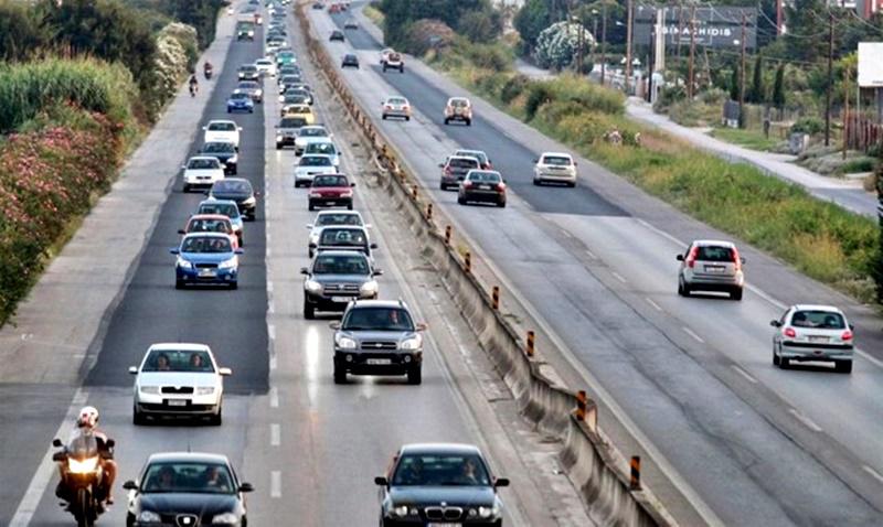 Θεσσαλονίκη: Καραμπόλα στην Ε.Ο. Θεσσαλονίκης- Μουδανιών