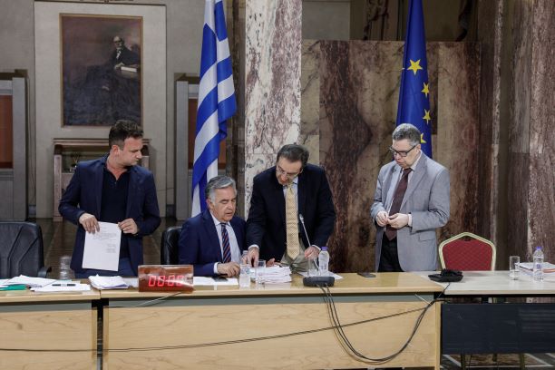 ΣΥΡΙΖΑ: «Παραβίαση δικαιωμάτων Παπαγγελόπουλου»
