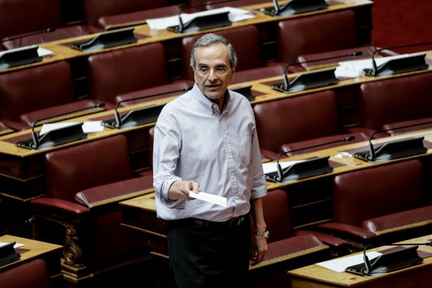 Τροπολογία Καιρίδη: Το «όχι» Σαμαρά και το κομμματικό μήνυμα στους υπόλοιπους βουλευτές