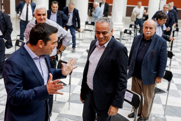 ΣΥΡΙΖΑ: Μορατόριουμ Τσίπρα- Σκουρλέτη