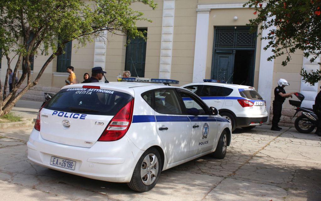 ΕΛΑΣ: Αγνοείστε sms που καλεί σε επιστράτευση  (pic)