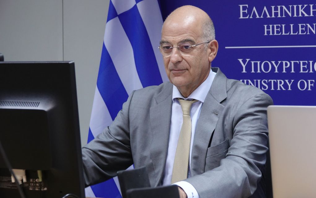 Τετ α τετ του Νίκου Δένδια με την Υπουργό Εξωτερικών της Βουλγαρίας