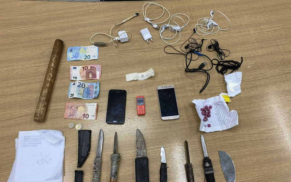 Ολόκληρο «οπλοστάσιο» από νέα έρευνα στις φυλακές Κορυδαλλού