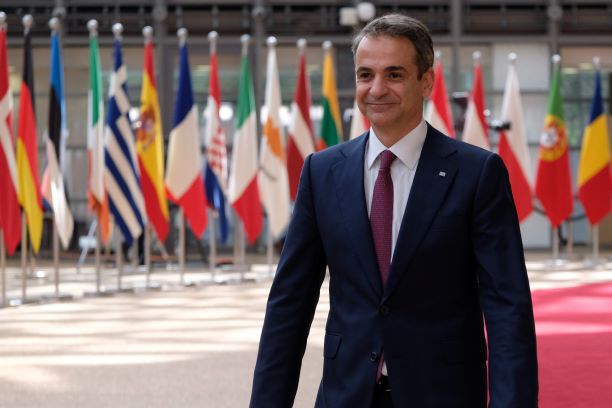 ΣΥΡΙΖΑ: Ο Μητσοτάκης φοβάται μην γίνει της Σερβίας