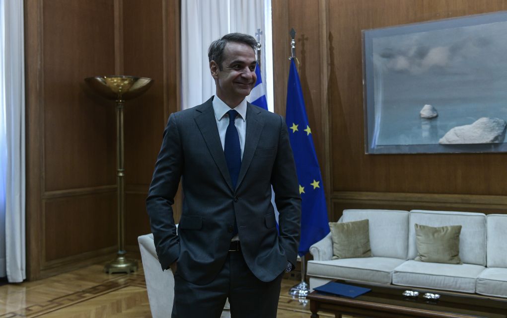Η απάντηση Μητσοτάκη στο Politic για τη μάσκα (vd)