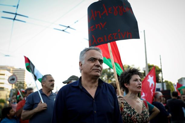«Πετριά» Σκουρλέτη στους άσπονδους συντρόφους του