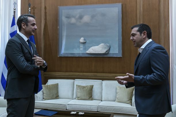 ΣΥΡΙΖΑ: «Πολικό ψύχος» στη συνάντηση Τσίπρα-Μητσοτάκη
