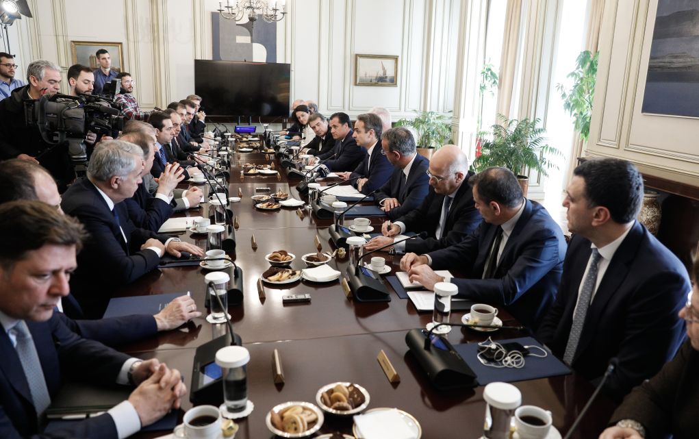 Τον Αύγουστο ο ανασχηματισμός… ανάκαμψης της οικονομίας