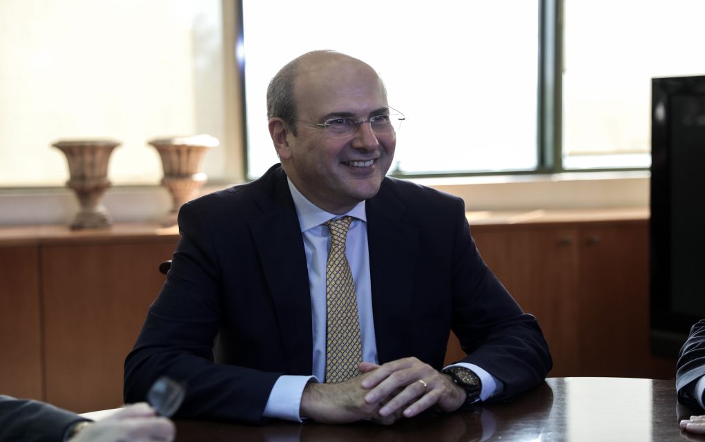 Χατζηδάκης: Αυξάνεται περισσότερο ο κατώτατος μισθός το 2022 (audio)