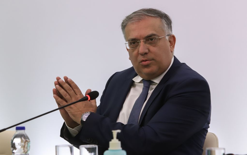 Επίσημο: Παρατείνονται μέχρι τις 30 Σεπτεμβρίου οι δηλώσεις για τα αδήλωτα τετραγωνικά