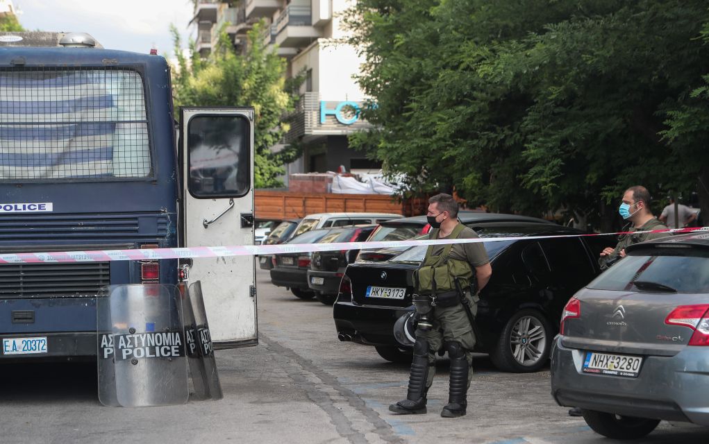 Επιχείρηση της αστυνομίας σε υπό κατάληψη κτίριο στο κέντρο της Θεσσαλονίκης