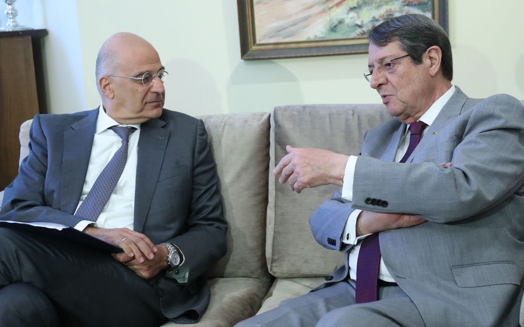Ολοκληρώθηκε η «άκρως παραγωγική» συνάντηση Δένδια – Αναστασιάδη