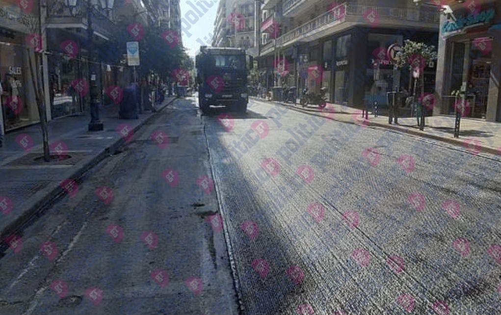 Θεσσαλονίκη: Πρωτοποριακή ασφαλτόστρωση της οδού Μητροπόλεως (pics)