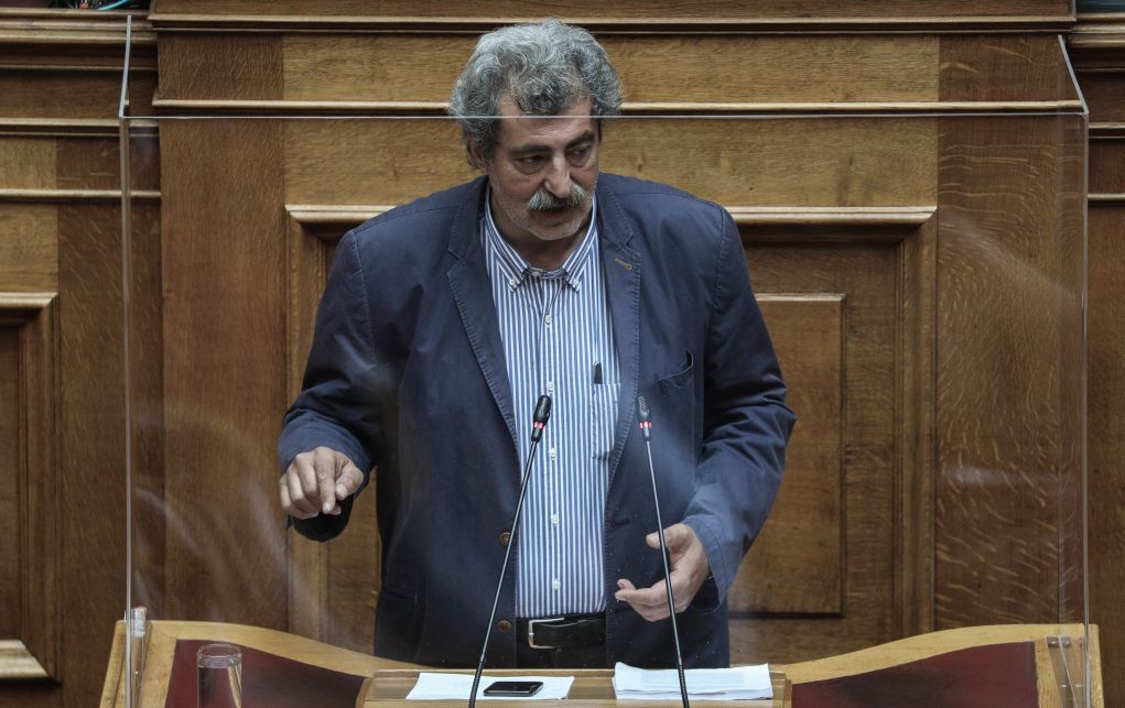 Πολάκης: “Το χθεσινό διάγγελμα προωθεί κοινωνικό αυτοματισμό και κανιβαλισμό”