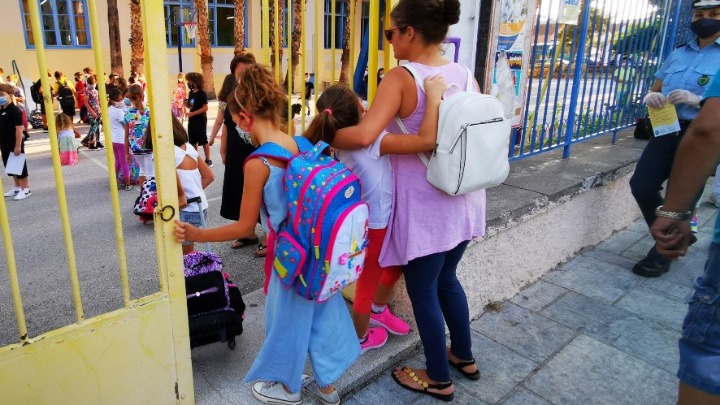 Με μάσκες οι μαθητές στα σχολεία της Κ. Μακεδονίας