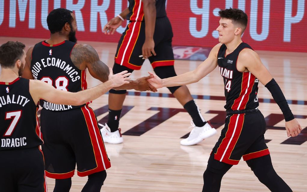 NBA: Μία νίκη μακριά από τους τελικούς το Μαϊάμι