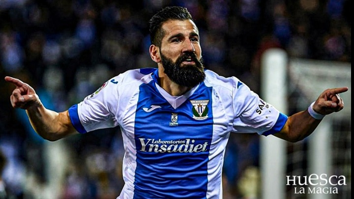 Ανακοίνωσε Σιόβα η Ουέσκα