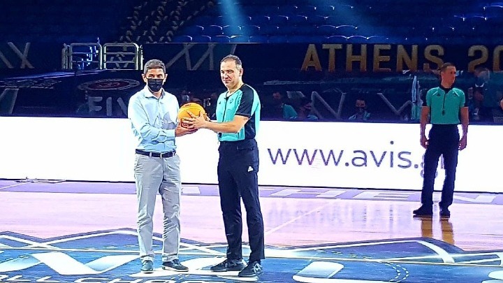 Αυγενάκης: «Η Ελλάδα παίζει πιεστική άμυνα στον κορονοϊό»