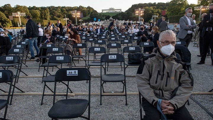 Αυστρία: Στο 1,3 βρίσκεται ο αριθμός αναπαραγωγής του κορονοϊού, 7.447 ενεργά κρούσματα