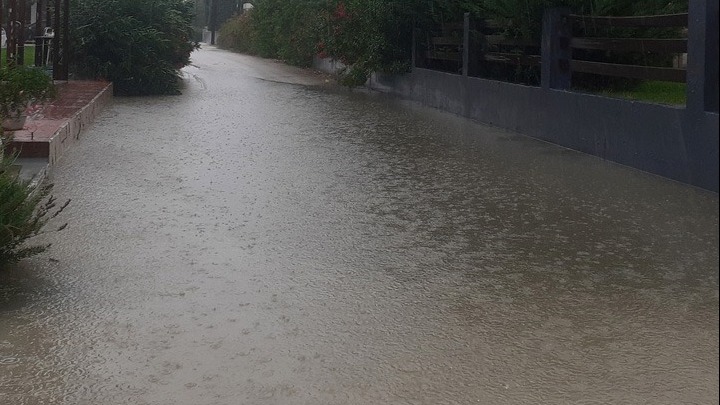 Βόλος: Αίσιο τέλος για τους τρεις εγκλωβισμένους στον Αλμυρό