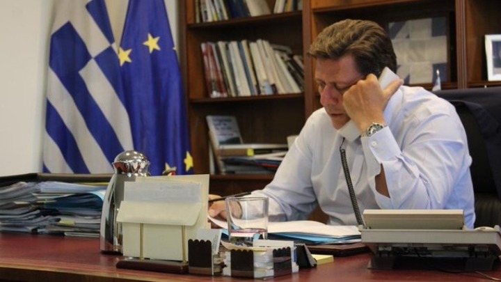 Επικοινωνία Μ. Βαρβιτσιώτη με τον Ιρλανδό ομόλογό του για τη Μόρια