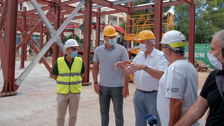 Επίσκεψη Β. Κικίλια στο «Σωτηρία» για την επίβλεψη του έργου κατασκευής 50 κλινών ΜΕΘ