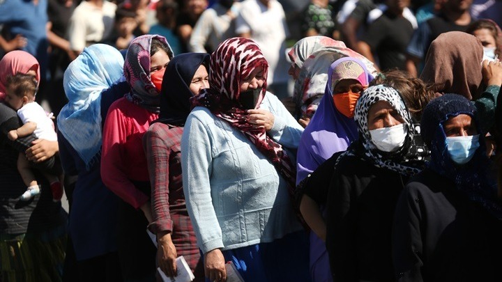 Γιατρούς, νοσηλευτές και εξοπλισμό στέλνει το Βέλγιο στη Λέσβο