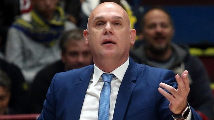Head Coach στους Σαγκάη Σαρκς ο Νέβεν Σπάχια