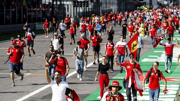 Η Ferrari τιμά 250 γιατρούς και νοσοκόμες