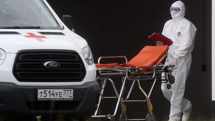 Η Μόσχα θέτει σε ετοιμότητα εφεδρικές κλίνες για κορονοϊό