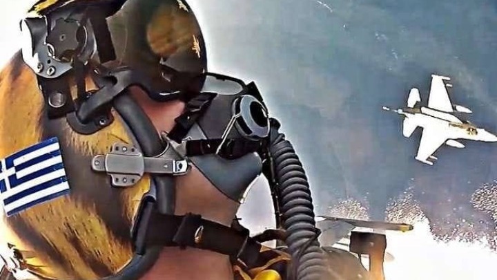 «Η ζωή του πιλότου της Πολεμικής Αεροπορίας είναι η ζωή ενός κοσμοκαλόγερου»
