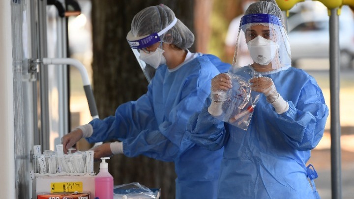 ΗΠΑ-Covid-19: Ρεκόρ κρουσμάτων σε τρεις Πολιτείες