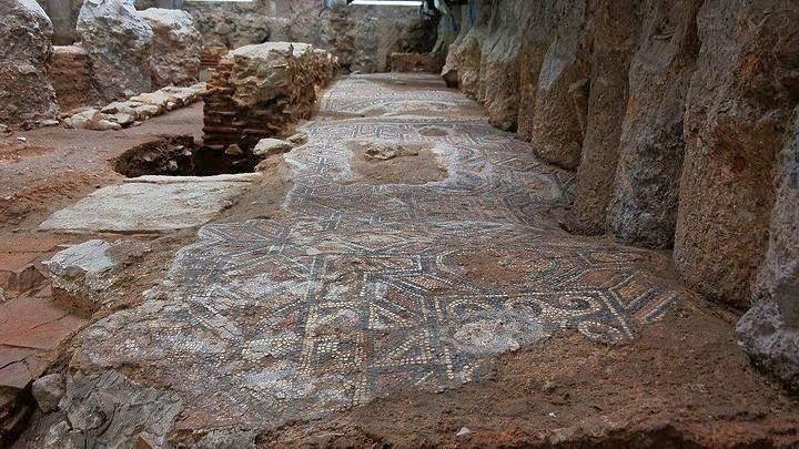 ΚΑΣ: Ομόφωνα «ναι» στη μελέτη προσωρινής απόσπασης και επανατοποθέτησης αρχαιοτήτων στον σταθμό του μετρό «Βενιζέλου»
