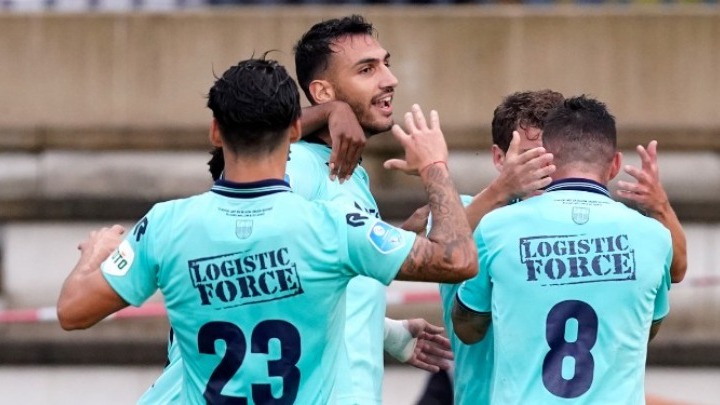 «Καυτός» Παυλίδης (2 γκολ) στο 5-0 της Βίλεμ