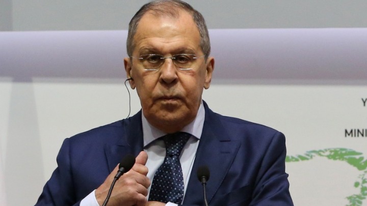 Λαβρόφ: Η Ρωσία θεωρεί απαράδεκτα τα βήματα που θα φέρουν περαιτέρω κλιμάκωση στη Νοτιοανατολική Μεσόγειο