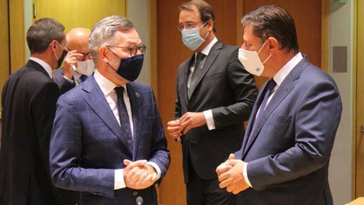Μ. Βαρβιτσιώτης: Η Τουρκία να αποφασίσει αν θα δεχθεί το κάλεσμα διαλόγου