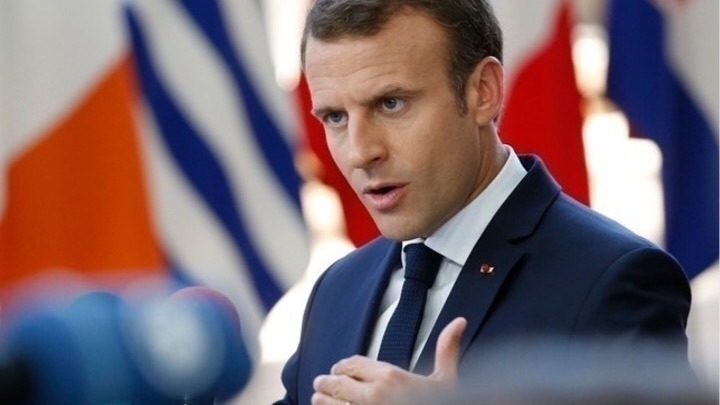 Μακρόν: Η απάντηση στην αναζωπύρωση της επιδημίας πρέπει να είναι αναλογική