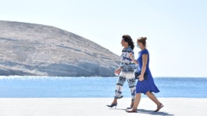 Γ. Αγγελοπούλου: Η ενότητα είναι ο καλύτερος τρόπος για να τιμήσουμε τη μεγάλη εθνική μας επέτειο