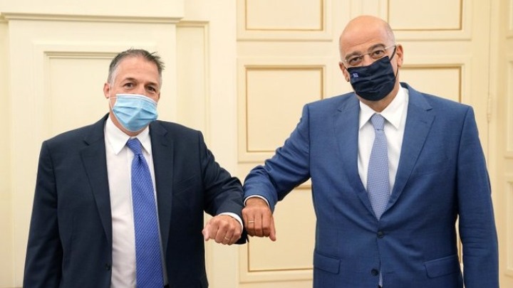 Συνάντηση Ν. Δένδια με τον πολιτειακό γερουσιαστή Λ. Ραπτάκη