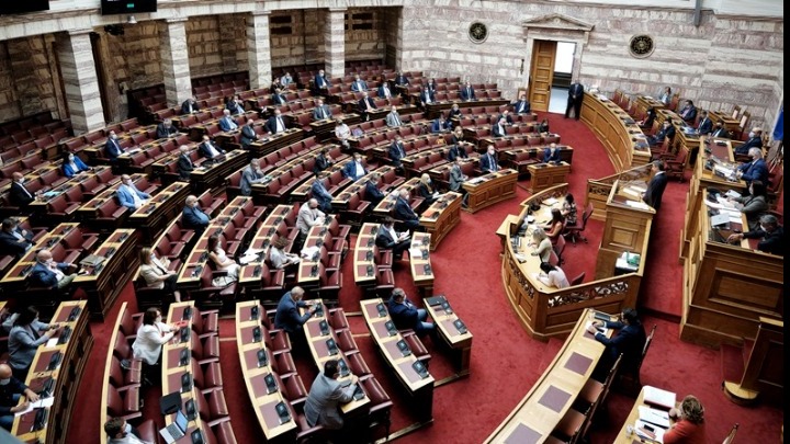 Ορια θητειών και ηλικίας, δικαίωμα ψήφου μόνο στα σωματεία που θα εγγραφούν στο Μητρώο, προβλέπονται στο αθλητικό νομοσχέδιο