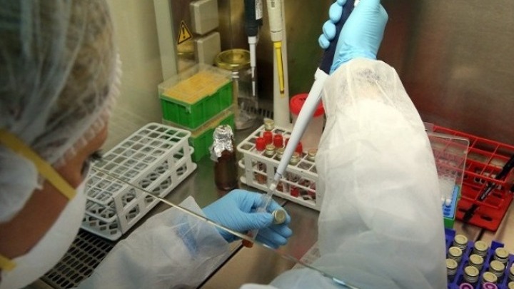 Πειραματικό φάρμακο-αντίσωμα της Eli Lilly φαίνεται να προστατεύει από την Covid-19
