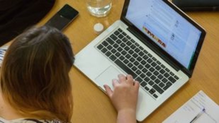 Τα νέα μέτρα του υπουργείου Εσωτερικών για τη λειτουργία του Δημοσίου από αύριο