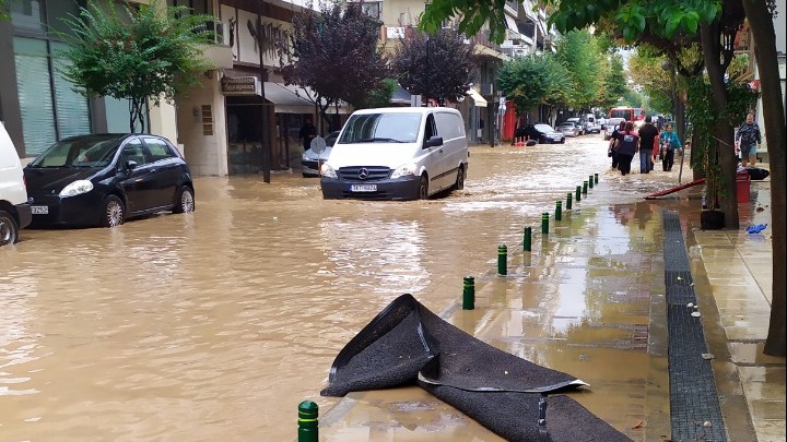Τι συζητήθηκε  σε ευρεία σύσκεψη σήμερα παρουσία κυβερνητικού κλιμακίου